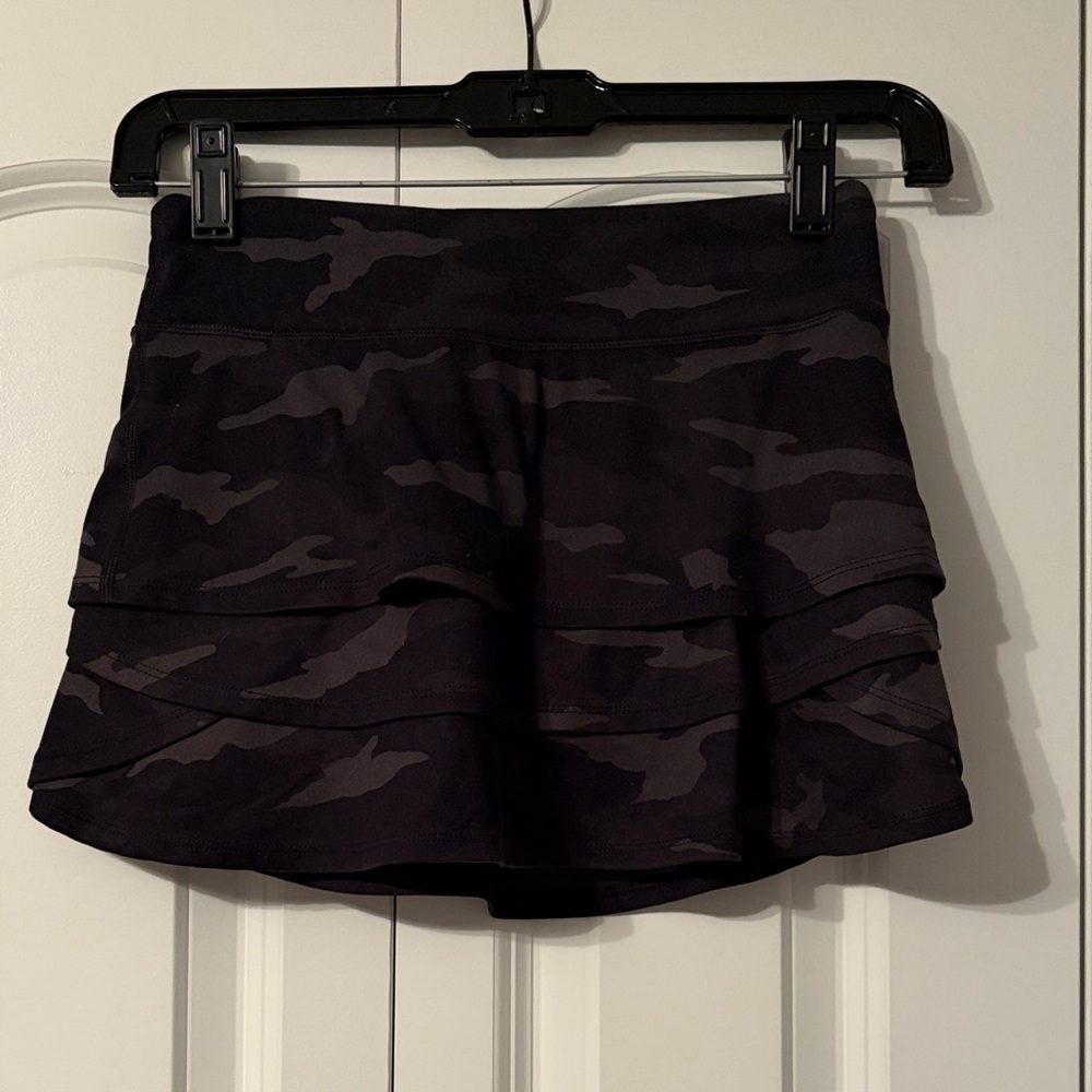 Athleta Girl Black Camo Tiered Athletic Skort